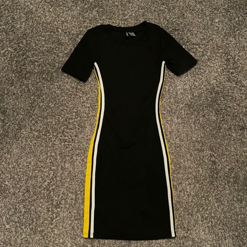 Tight body con tshirt dress